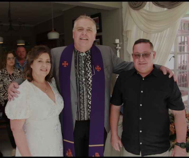 Wedding ceremony by Dr. Gerrit Rademeyer in Kareedouw